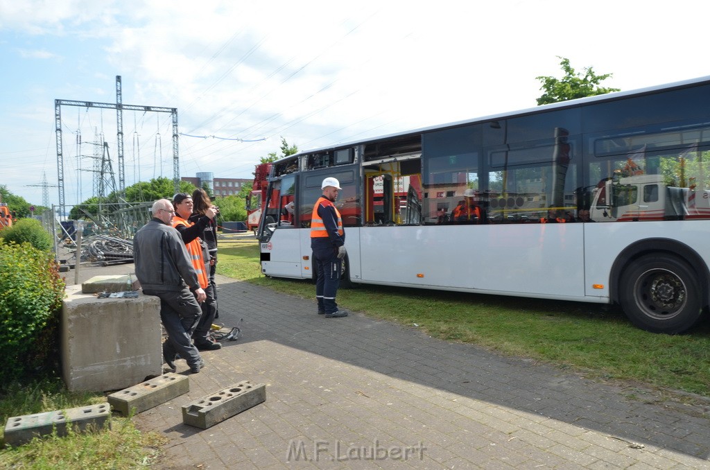 Endgueltige Bergung KVB Bus Koeln Porz P476.JPG - Miklos Laubert
